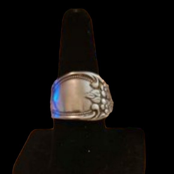 Boho Vintage Flatware Thumb Ring Size 9 - Picture 1 of 6